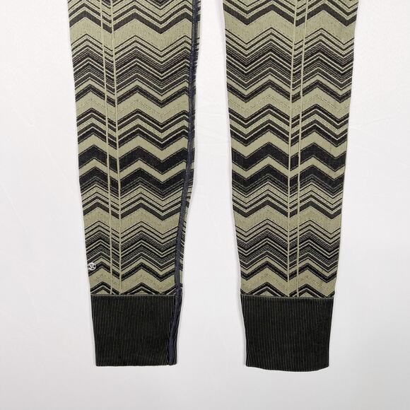 Lululemon Womens 2 Ebb To Street Pant Heathered Fatigue Green Chevron Jacquard - Picture 7 of 8